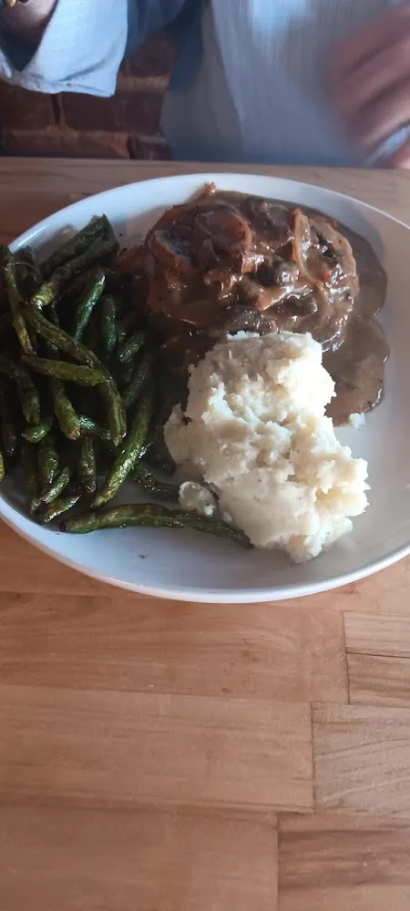 Salisbury Steak Mashed Potatoes Green Beans and Onion Mushroom Gravy